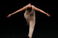 q_Agathe Dumas-libre-2
