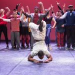 Suresnes cités danse souffle ses 25 bougies – Sémillante soirée anniversaire orchestrée par Farid Berki
