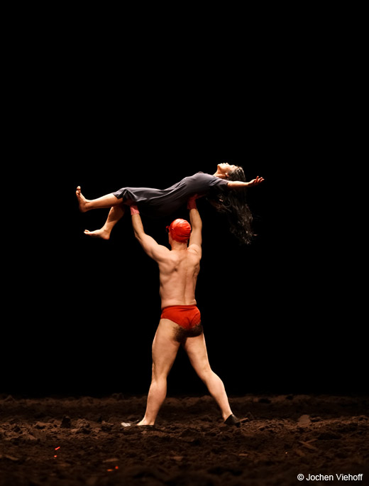 Auf dem gebirge hat man ein geschrei gehört de Pina Bausch