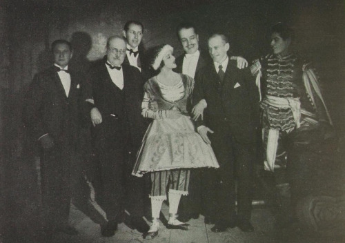 1929 - Sur cette photo, Tamara Karsavina, Serge Diaghilev, Vaslav Nijinski et Serge Lifar 