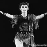 Marie-Claude Pietragalla, Élisabeth Platel, Isabelle Guérin… dix personnalités de la danse racontent l’Étoile Patrick Dupond