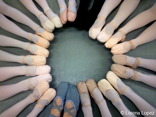 Dossier Conseil pratique Les chaussons de danse Danses avec la plume L actualite de la danse