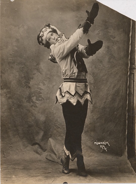 Vaslav Nijinski dans Petrouchka (1911)