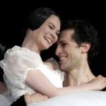Les presque adieux à la scène d’Alice Renavand ou les aléas du spectacle vivant