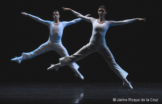 Dance de Lucinda Childs - Ballet de l'Opéra de Lyon