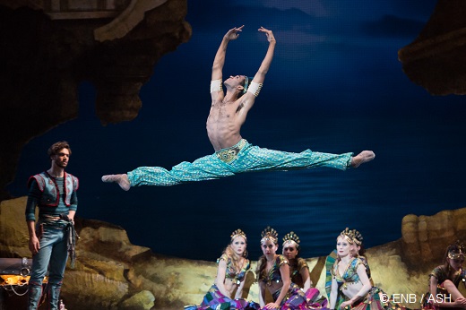 Le Corsaire - Junor Souza