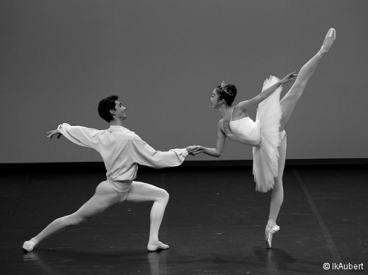 Les DNSP2 et 3 classique fille et garçons - Thème et variations de George Balanchine