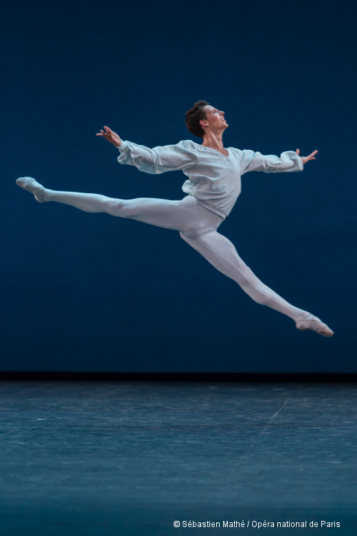 Germain Louvet dans Sonatine de George Balanchine (spectacle)